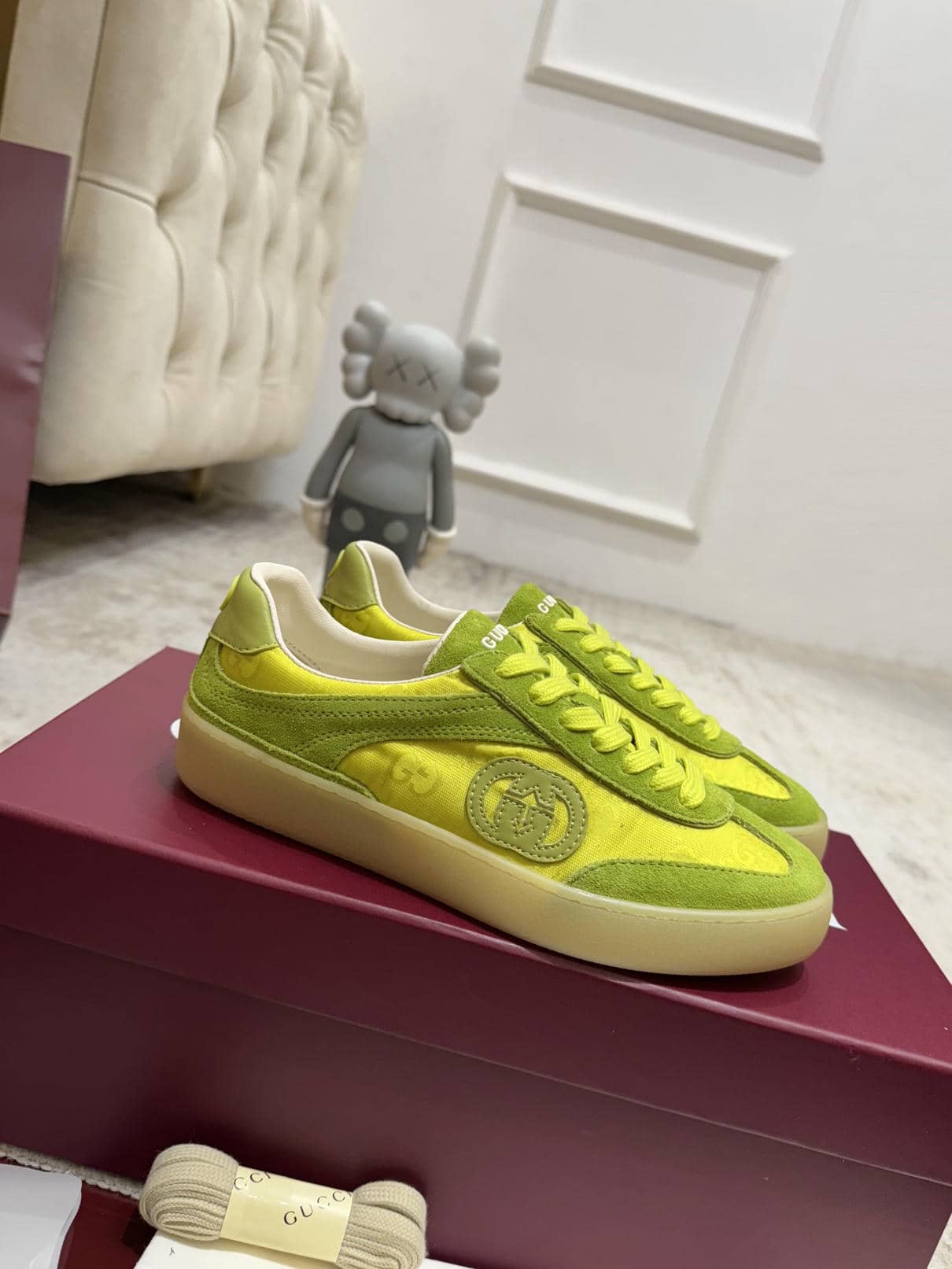 0016 Sneaker